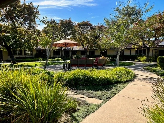 WOOD GLEN SENIOR LIVING