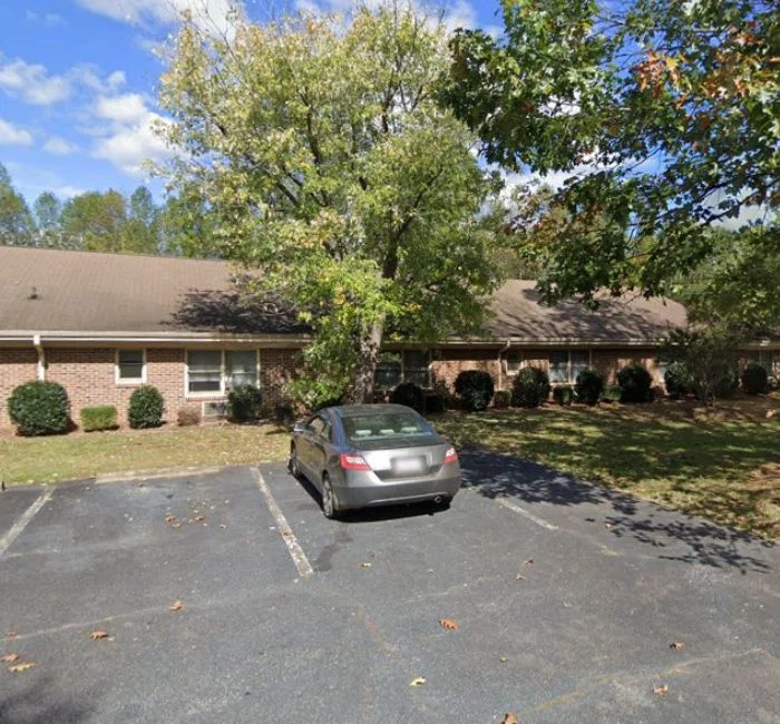 YADKIN VALLEY SENIOR LIVING