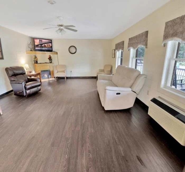 YADKIN VALLEY SENIOR LIVING