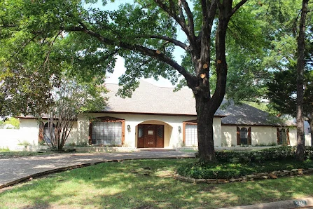 AVALON MEMORY CARE - CRESTMERE