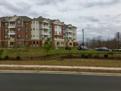 DISCOVERY VILLAGE AT THE WEST END