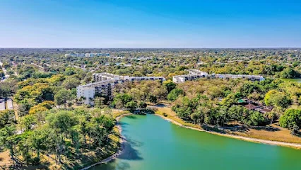 FOREST TRACE SENIOR LIVING