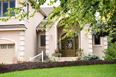 GIANNA HOMES GLADYS' PLACE