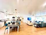 GOLDEN GROVE SENIOR LIVING