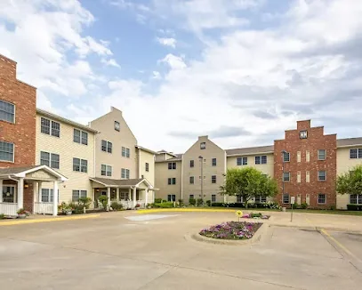 INDEPENDENCE VILLAGE OF PELLA