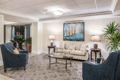 KING'S CROWN SHELL POINT VILLAGE