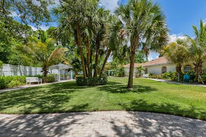 NAPLES GREEN VILLAGE