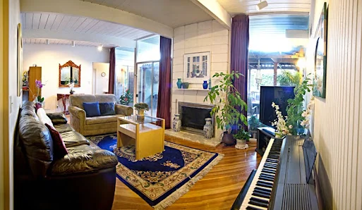 PARADISE GARDENS CARE HOME II