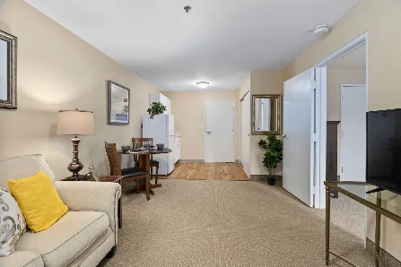 PARAMOUNT SENIOR LIVING AT FREDERICKSBURG