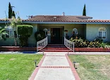 RED ROSES VILLA