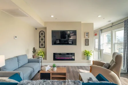SEQUOIA SENIOR CARE