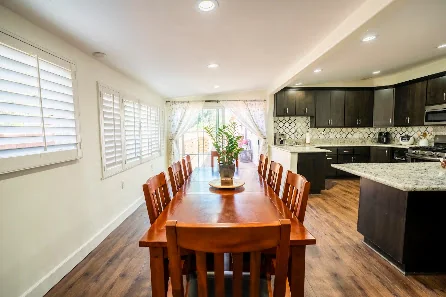 SUNCOAST SENIOR LIVING AT LONG BEACH