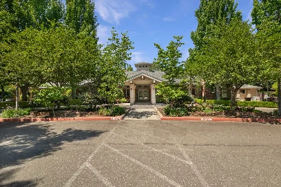 THE COURTYARD AT LITTLE CHICO CREEK