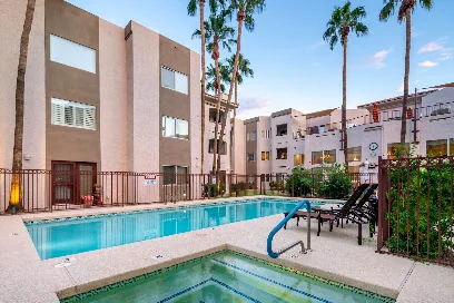 THE RANCH ESTATES AT SCOTTSDALE