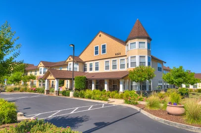 THE MEADOWS SENIOR LIVING
