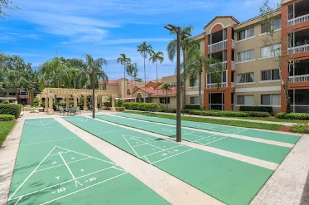 THE POINTE AT BOCA RATON