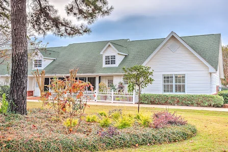 THE NEIGHBORHOOD AT GROVE PARK