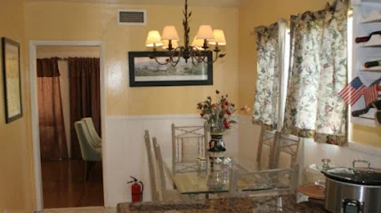 TOLUCA LAKE MANOR SENIOR ASSISTED LIVING