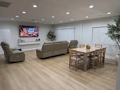 VALLEY GLEN SENIOR LIVING