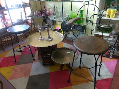 VINTAGE VILLAGE