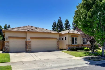 VISTA HILLS SENIOR CARE 2