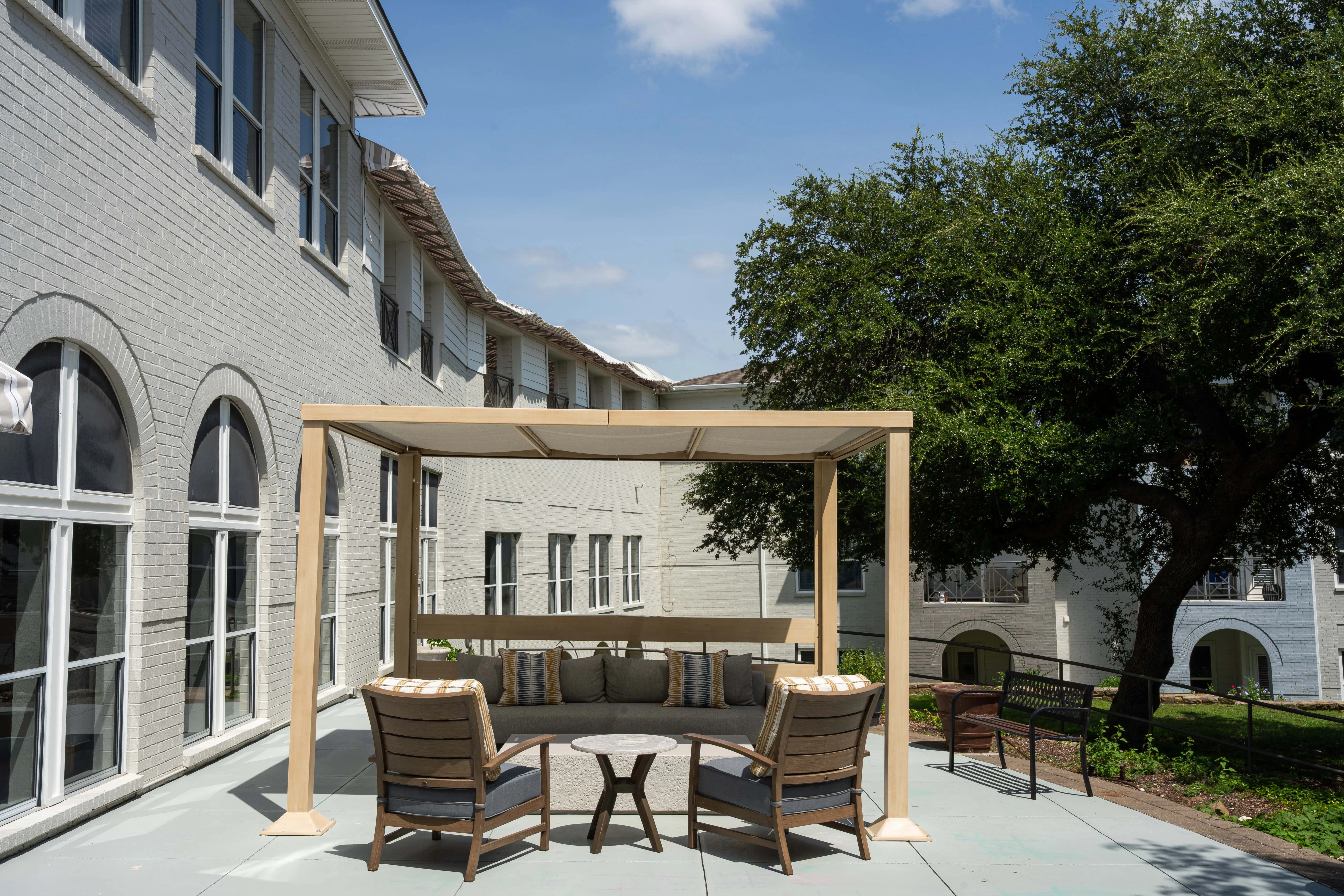 ASHER POINTE SENIOR LIVING OF AUSTIN