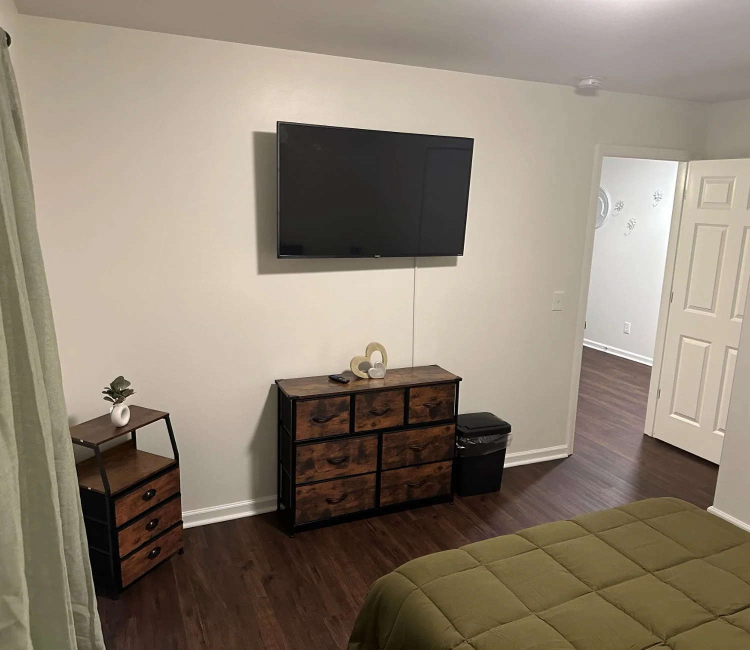 AT HOME QUALITY COMFORT CARE