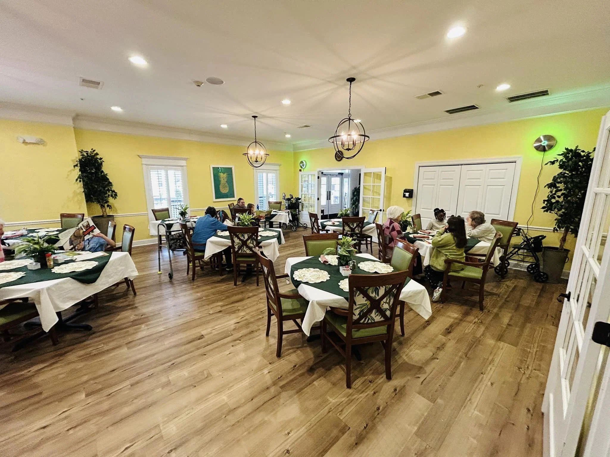 AT HOME SENIOR LIVING OF COCHRAN