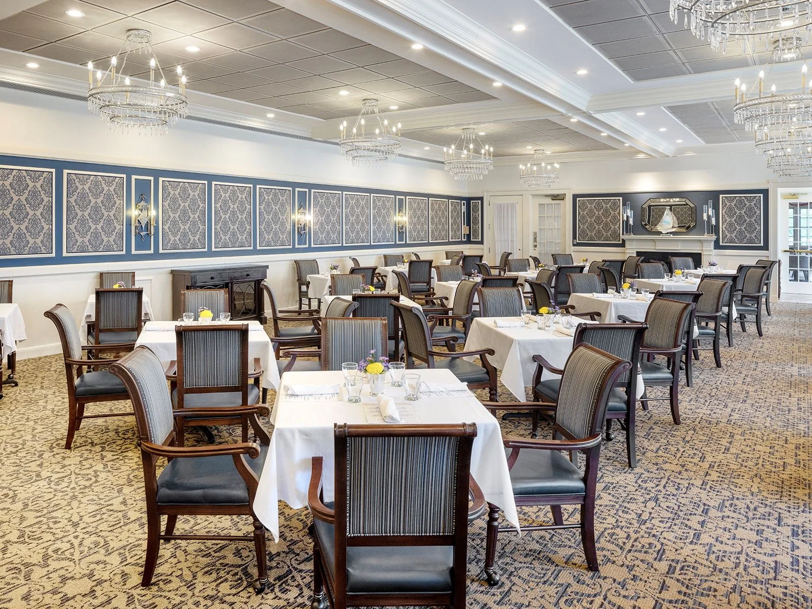 ATRIA ON ROSLYN HARBOR