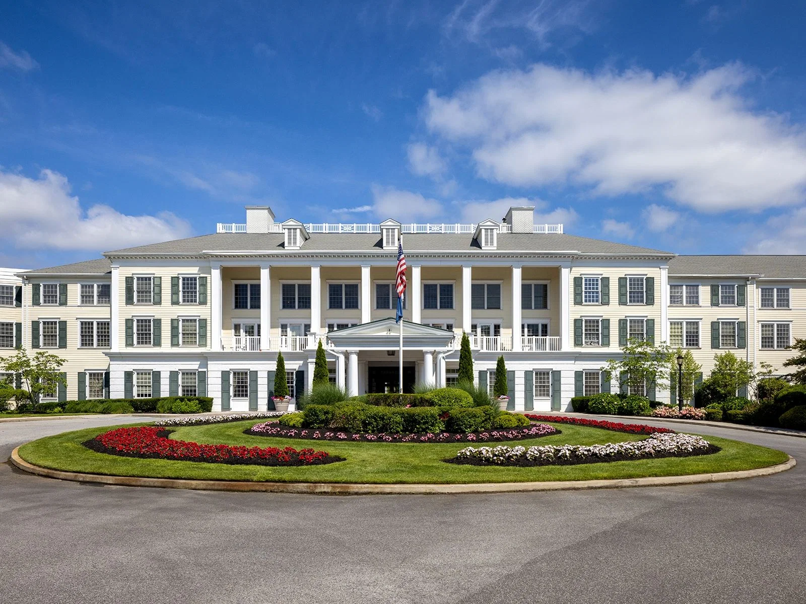 ATRIA ON ROSLYN HARBOR