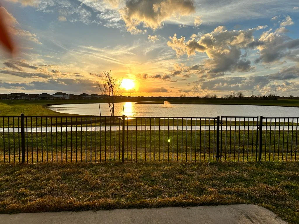 AURORA LIVING
