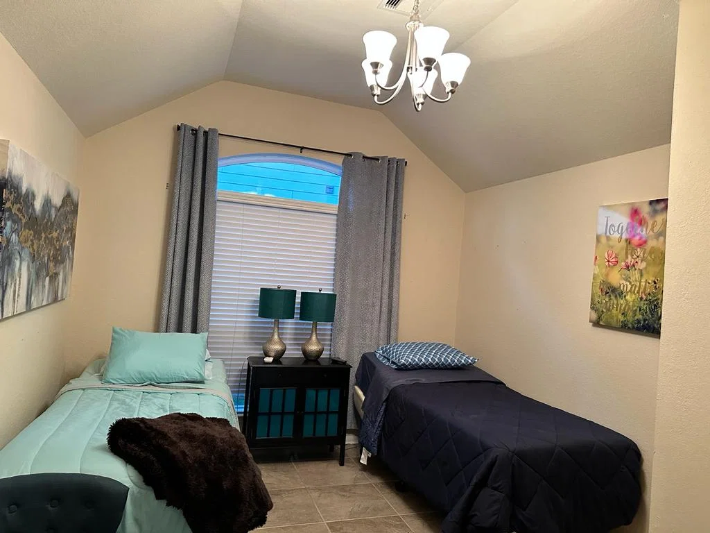 AURORA LIVING