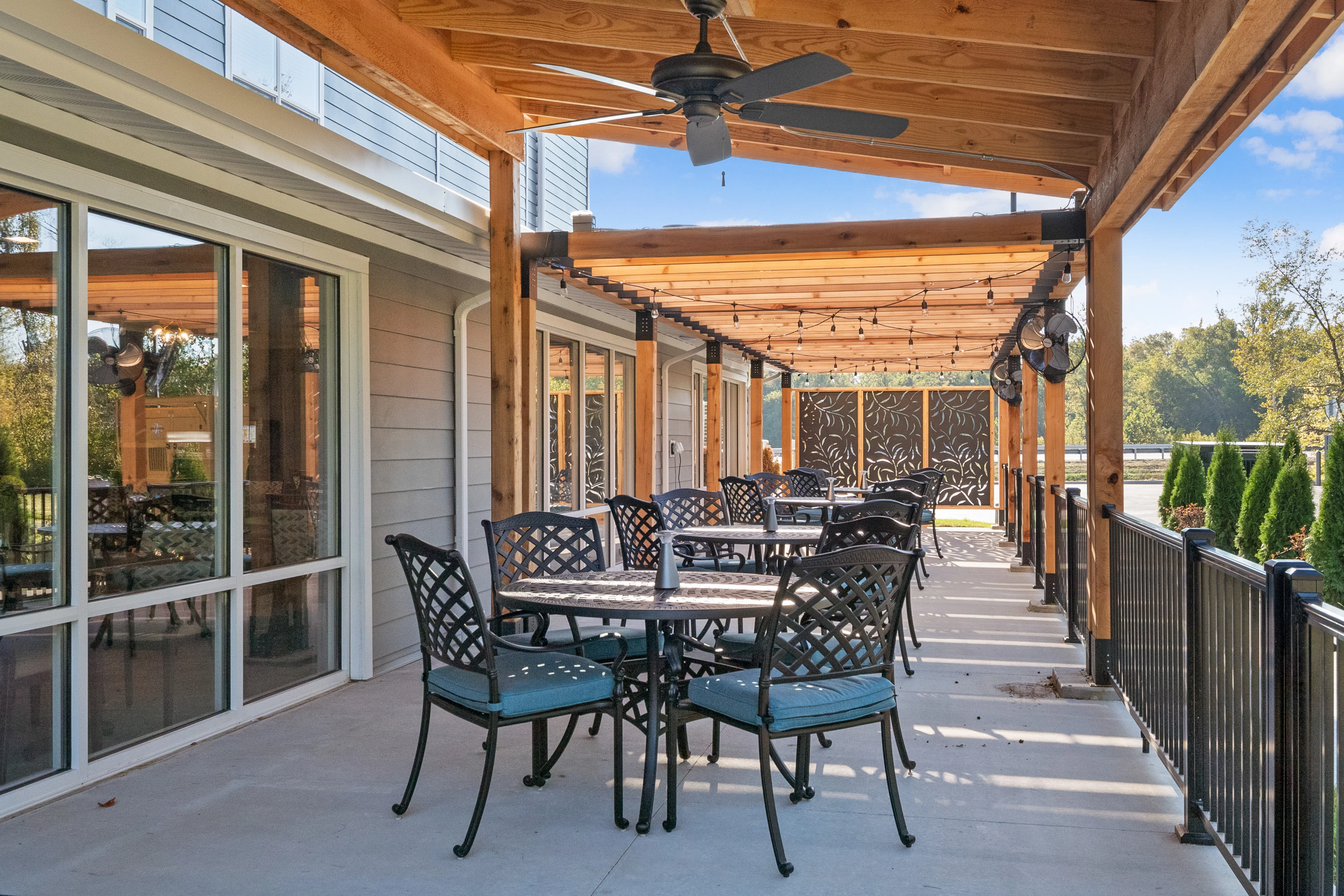 Avalon Park - Independent Living photo