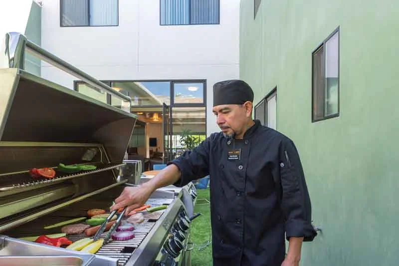 AvantGarde Senior Living | Tarzana