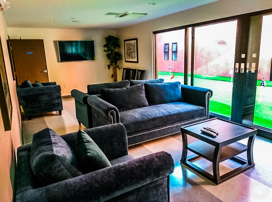 AvantGarde Senior Living | Tarzana