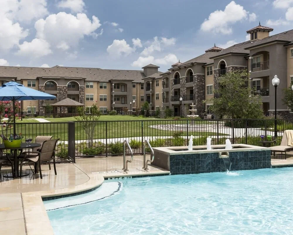 AVIVA FORT WORTH