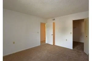BOYNTON BAY APARTMENTS