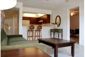 BOYNTON BAY APARTMENTS
