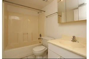 BOYNTON BAY APARTMENTS