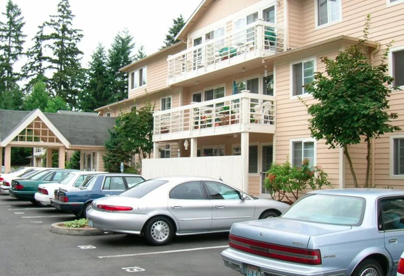 BRANDENWOOD APARTMENTS
