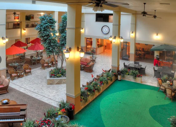 CARLTON SENIOR LIVING SACRAMENTO – ATRIUM BUILDING