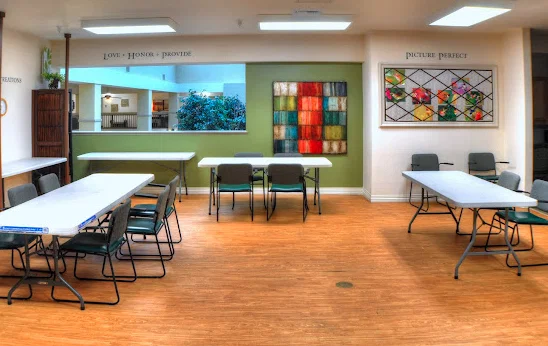 CARLTON SENIOR LIVING SACRAMENTO – ATRIUM BUILDING