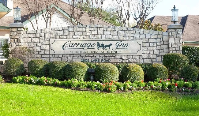 CARRIAGE INN - HUNTSVILLE