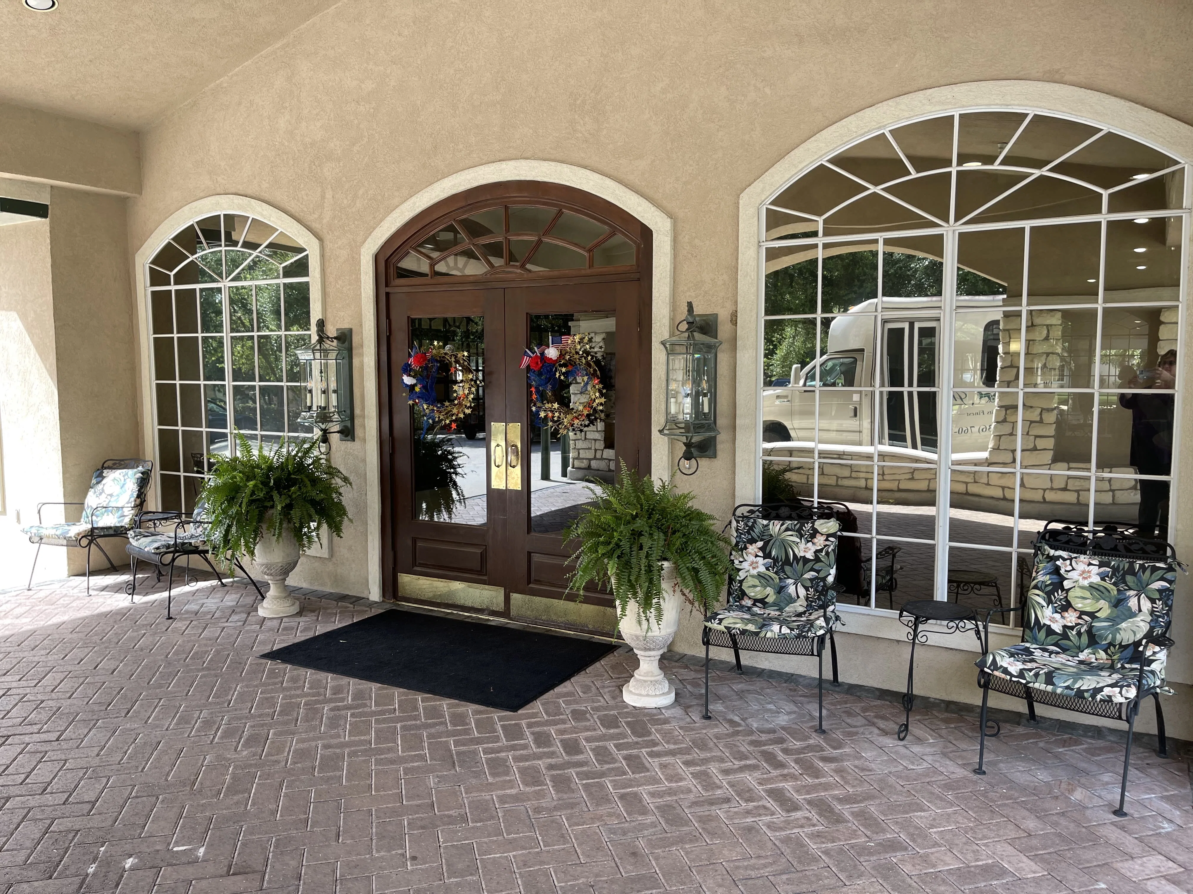 Carriage Inn Conroe