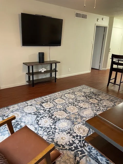 Casa Apartments