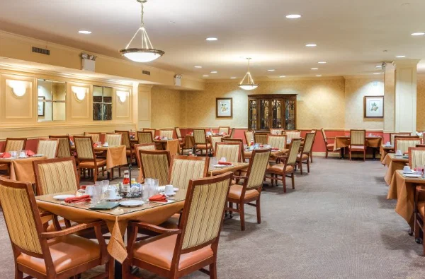 CASTLE SENIOR LIVING AT FOREST HILLS