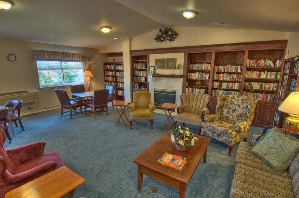 CHANDLER'S SQUARE SENIOR LIVING COMMUNITY