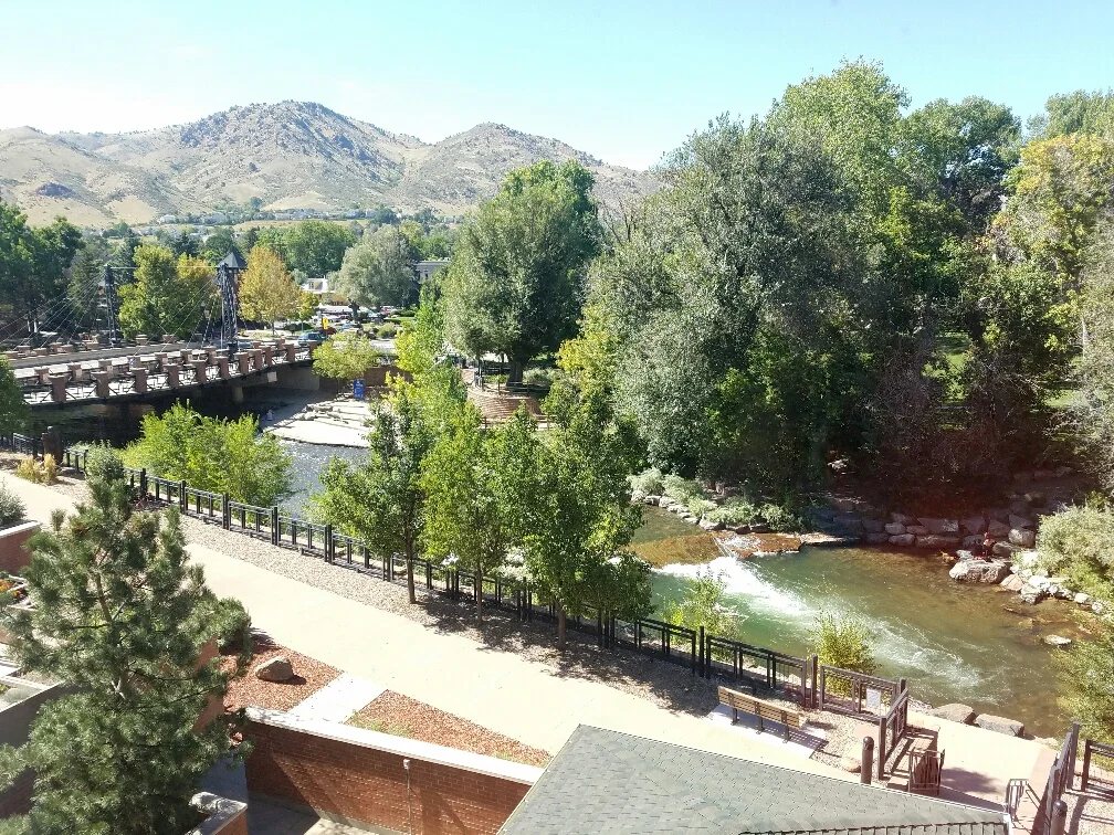 CLEAR CREEK COMMONS