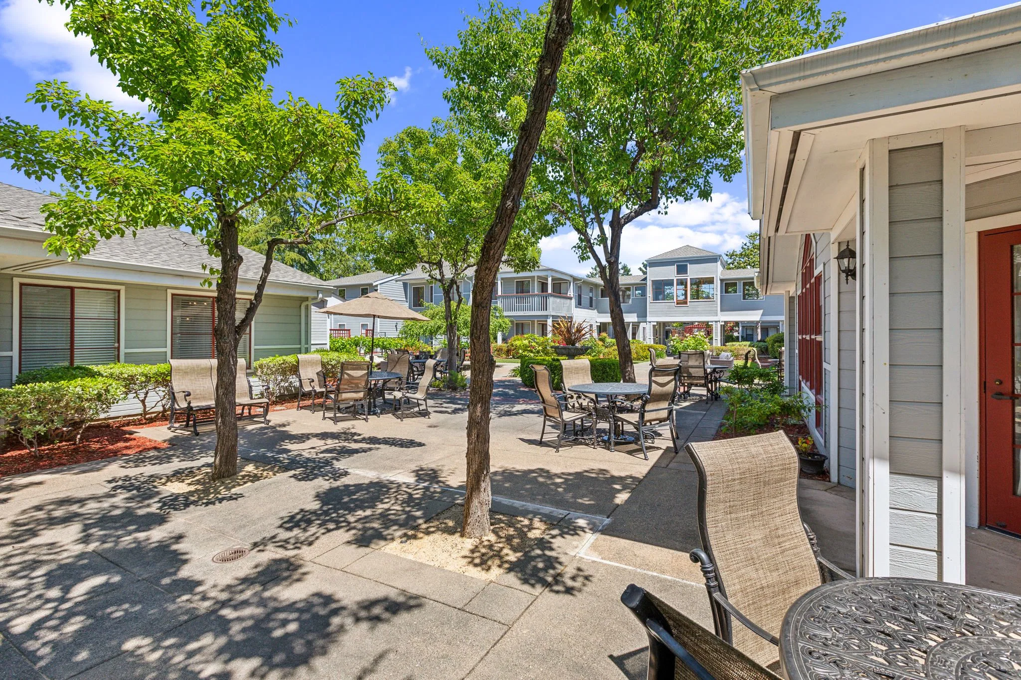 COGIR OF SONOMA SENIOR LIVING