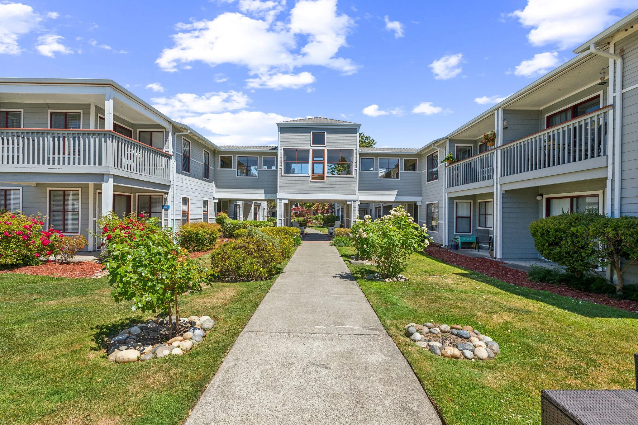 COGIR OF SONOMA SENIOR LIVING